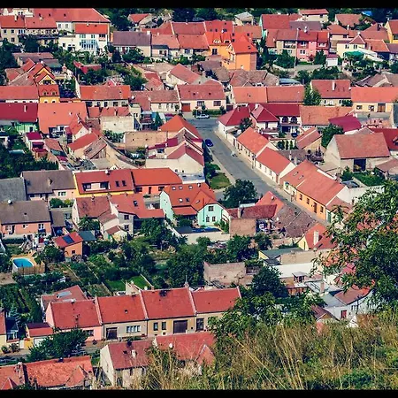 A U Machu Mikulov